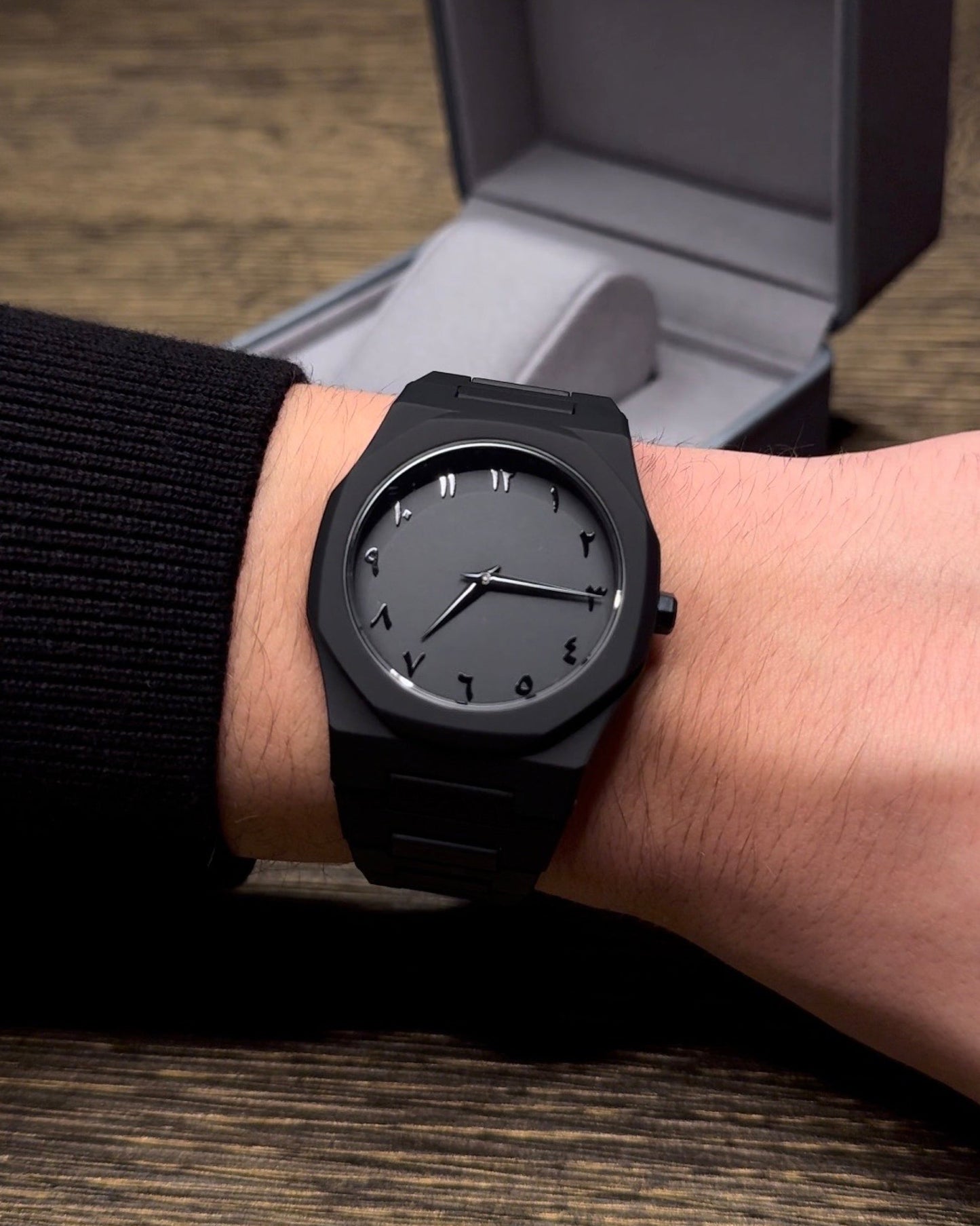 Arabic Numeral Black Matte Watch